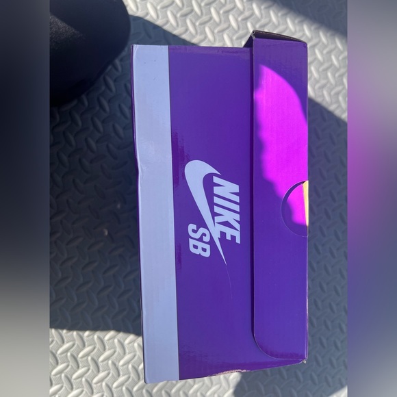 SB why so sad dunks - Picture 10 of 10